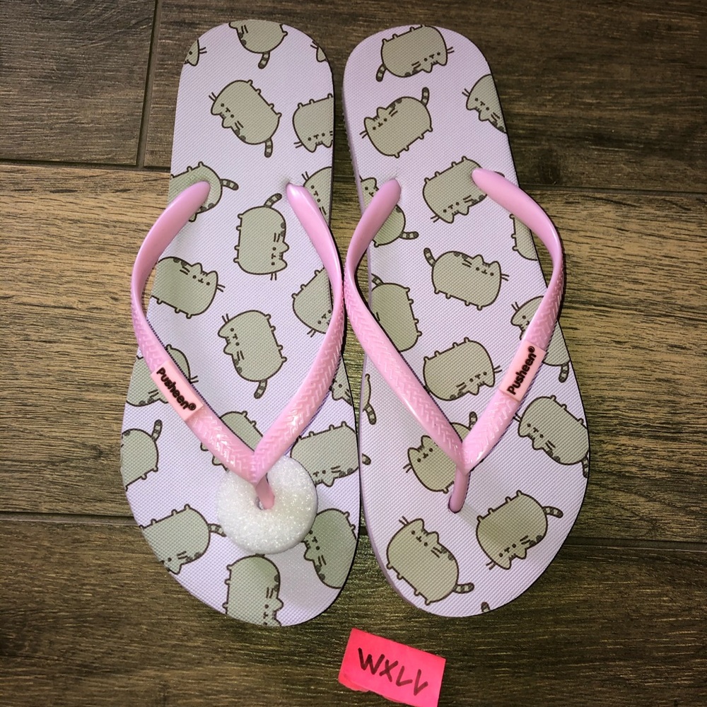Pusheen Flip Flops New